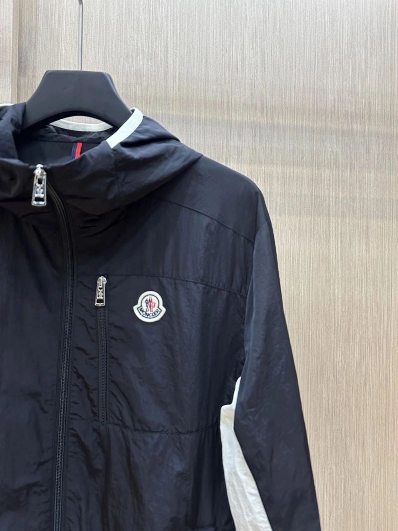 Moncler Outwear Sustainable 140655