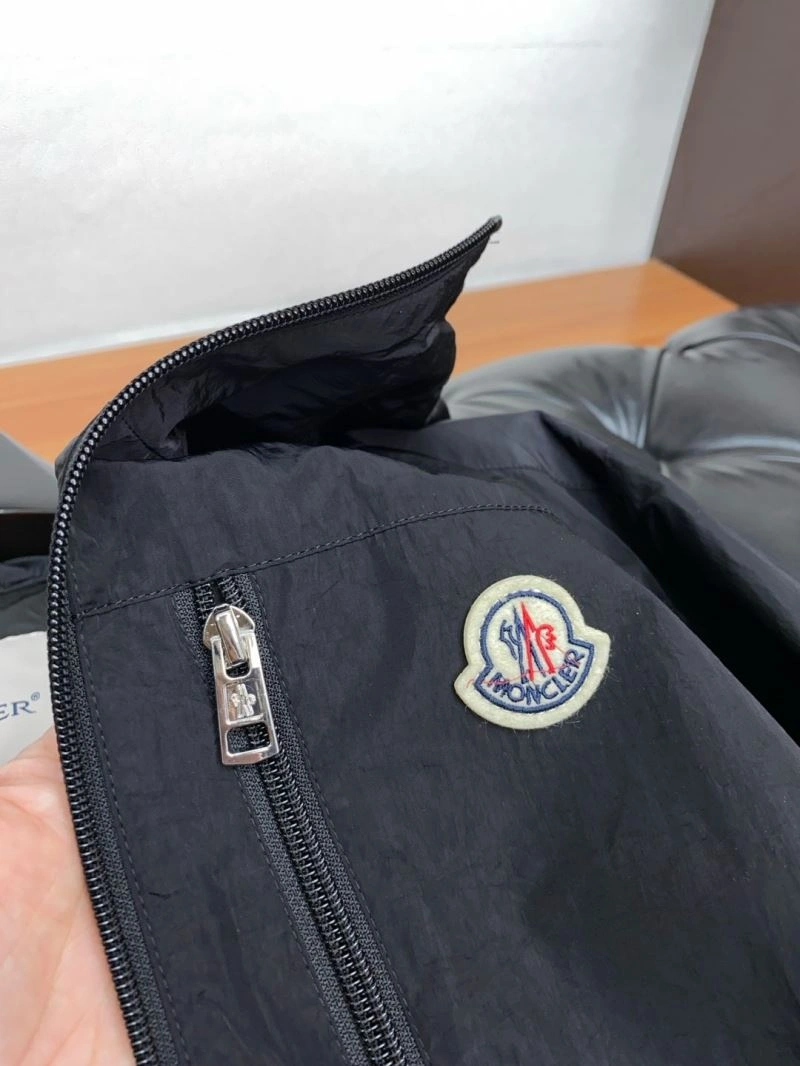 Moncler Outwear WrinkleFree 140654