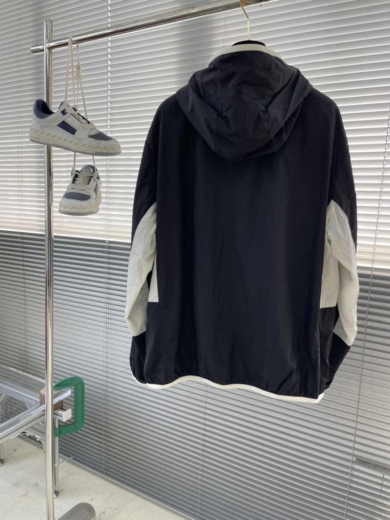 Moncler Outwear Original 140653
