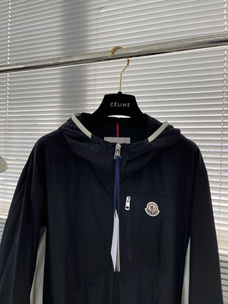 Moncler Outwear Original 140653