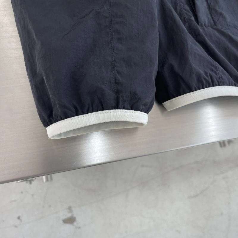 Moncler Outwear Original 140653