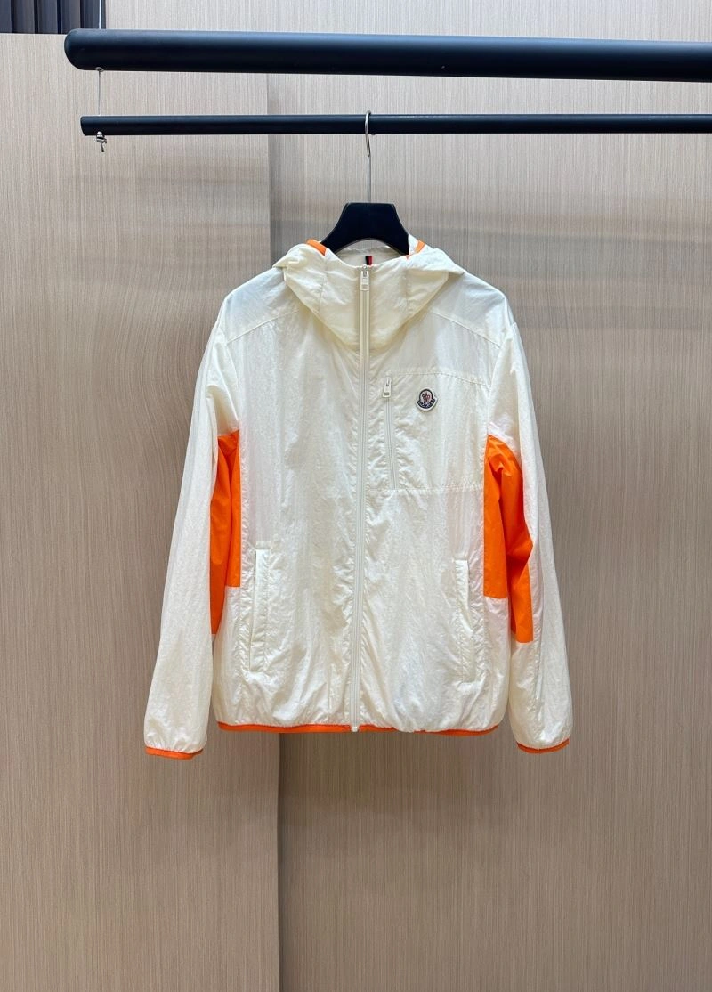 Moncler Outwear Sustainable 140642
