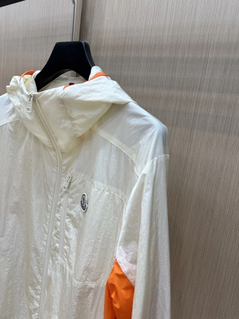 Moncler Outwear Sustainable 140642