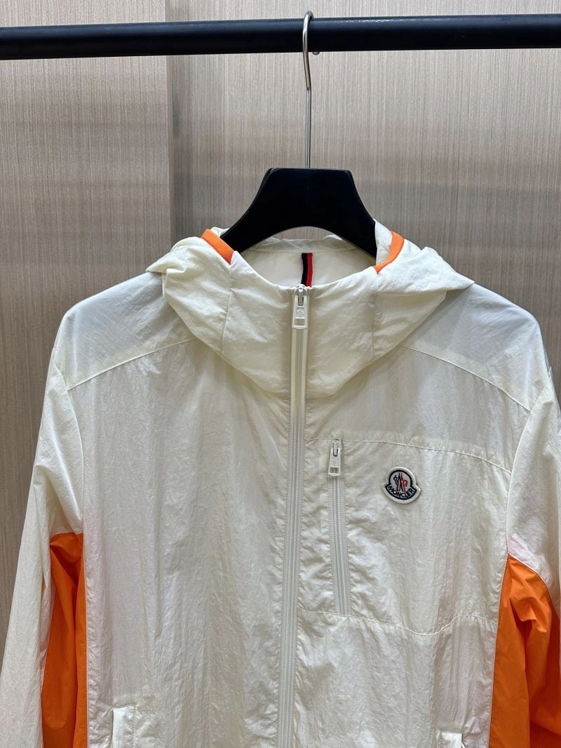 Moncler Outwear Sustainable 140642