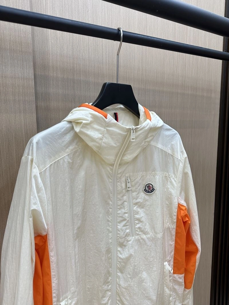 Moncler Outwear Sustainable 140642