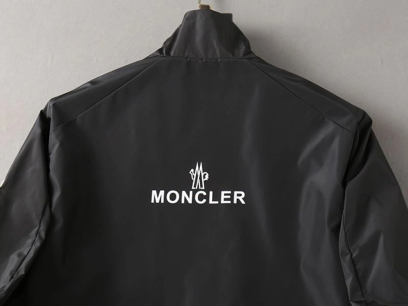 Moncler Outwear EyeCatching 140645