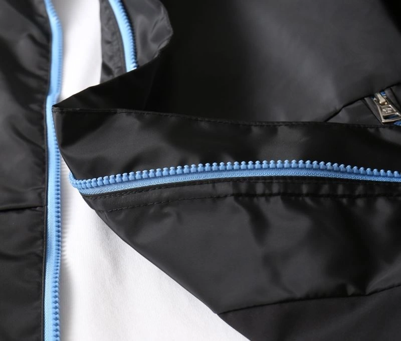 Moncler Outwear EyeCatching 140645
