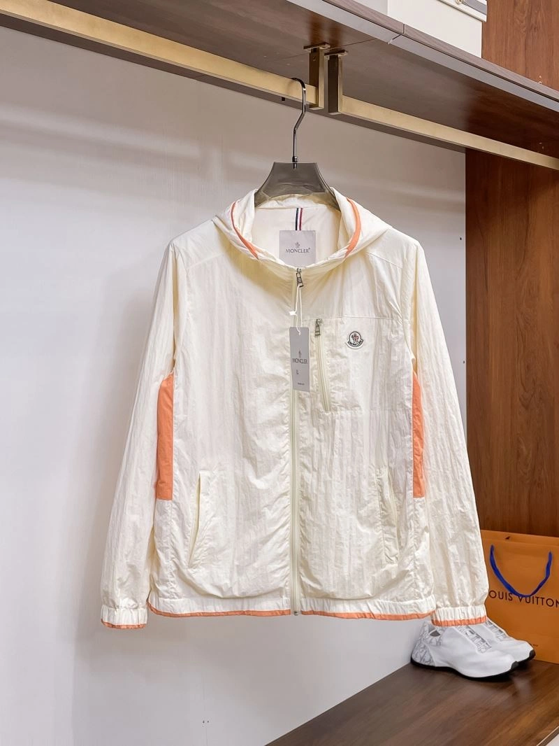 Moncler Outwear Functional 140640