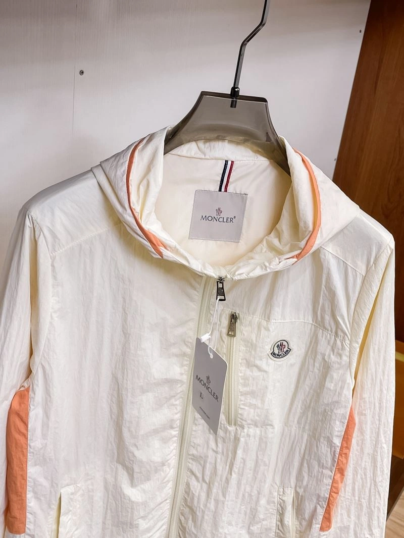 Moncler Outwear Functional 140640