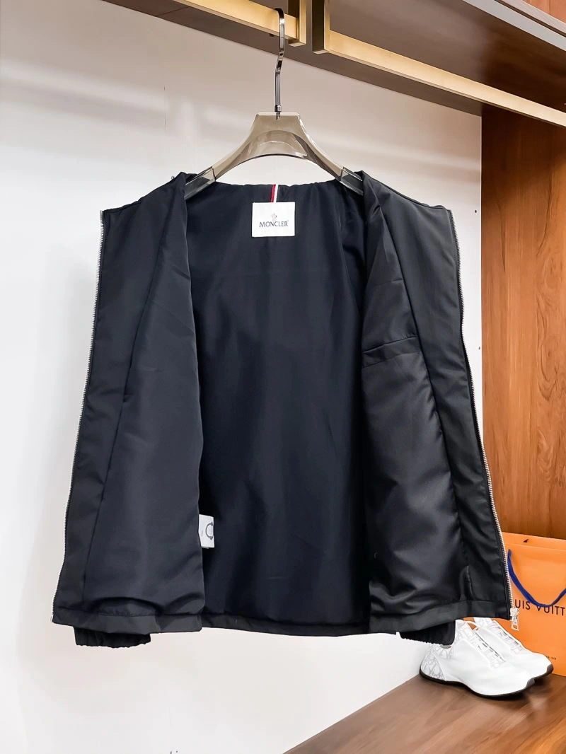 Moncler Outwear Effortless 140692