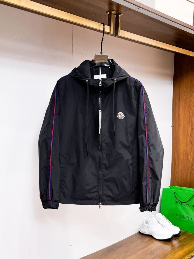 EyeCatching Moncler Outwear 140646