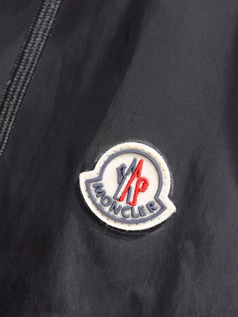 EyeCatching Moncler Outwear 140646