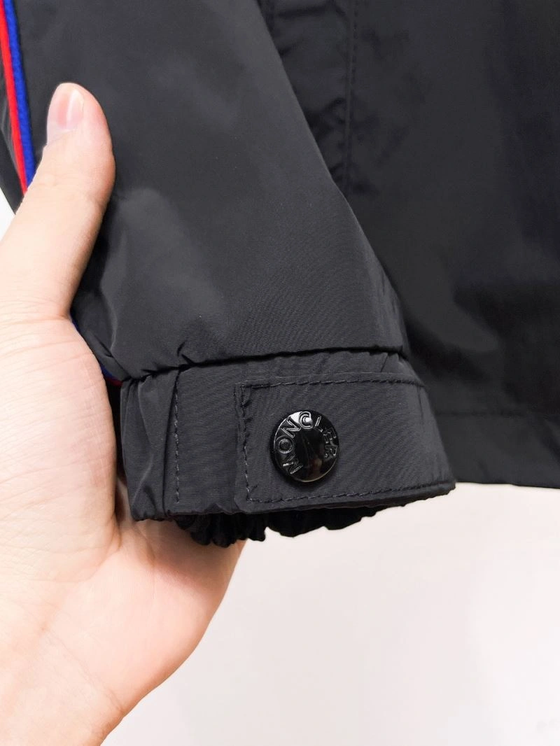EyeCatching Moncler Outwear 140646