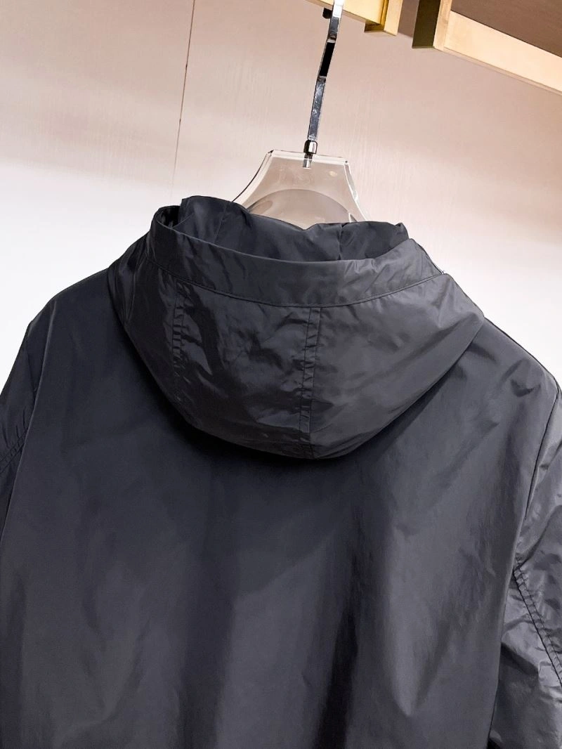 Moncler Outwear Lightweight 140634
