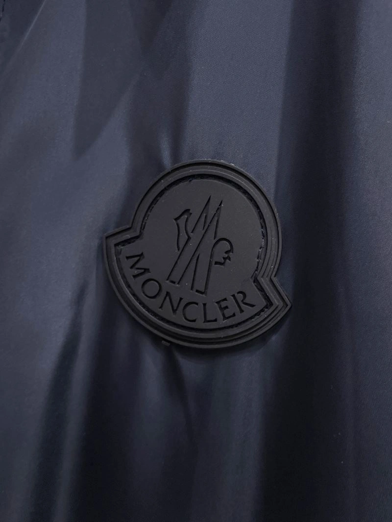 Moncler Outwear EyeCatching 140627