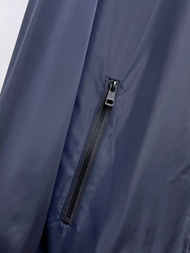 Moncler Outwear EyeCatching 140627