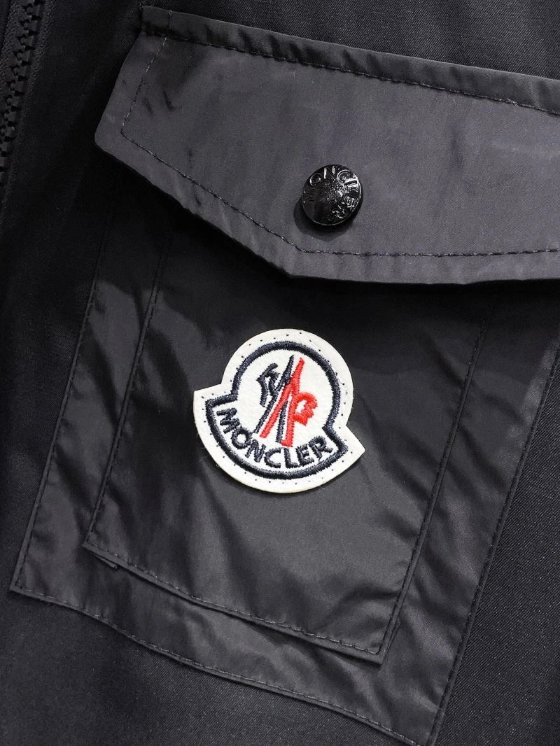 MultiPurpose Moncler Outwear 140651