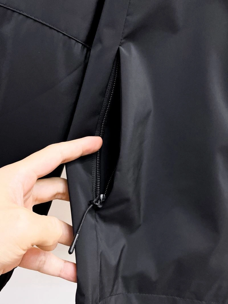 Bold Moncler Outwear 140638