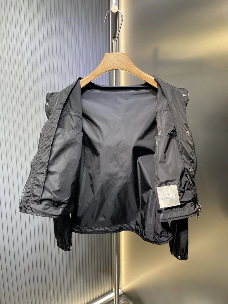 Moncler Outwear ZipUp 140624