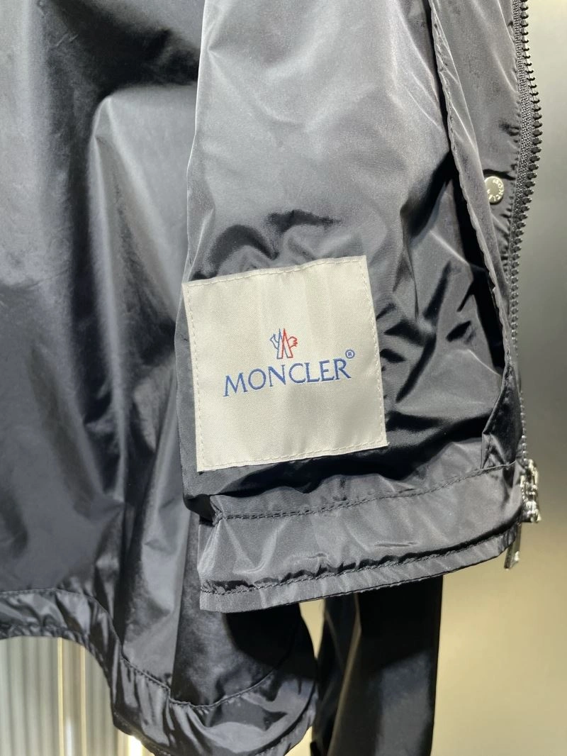 Moncler Outwear ZipUp 140624