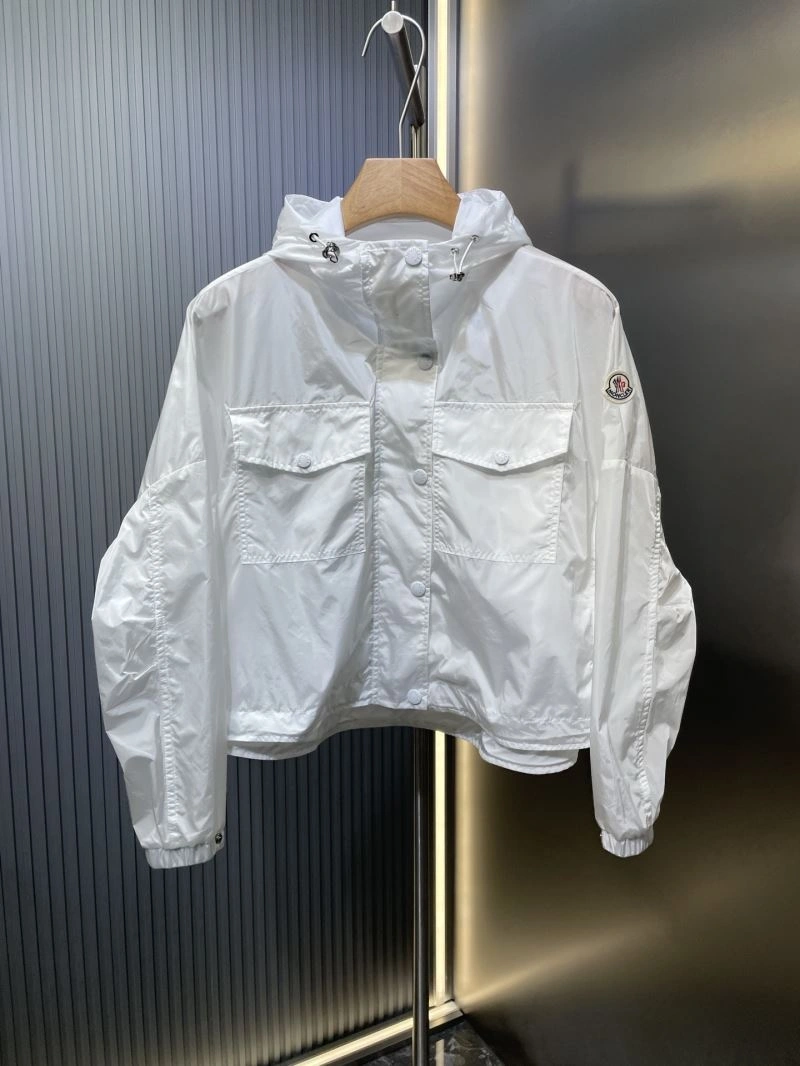 Bright Moncler Outwear 140626
