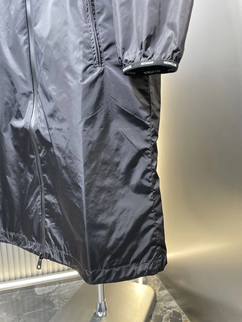 Stylish Moncler Outwear 140690