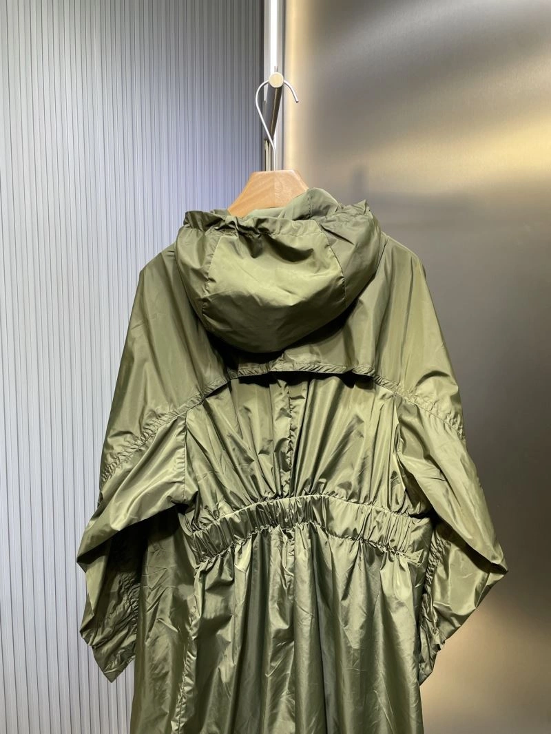 Comfortable Moncler Outwear 140621