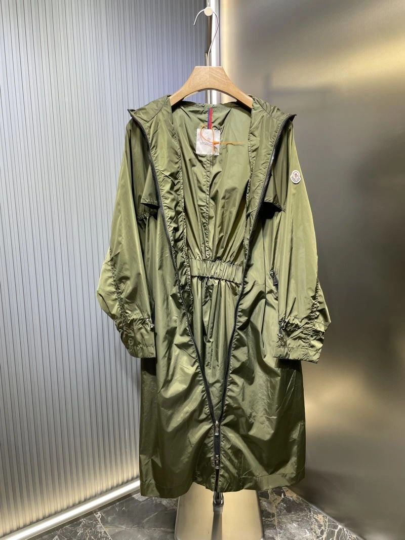 Comfortable Moncler Outwear 140621