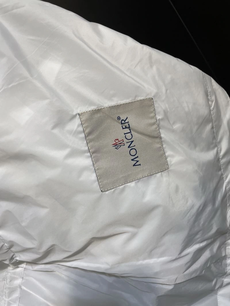 Moncler Outwear Upgraded 140617