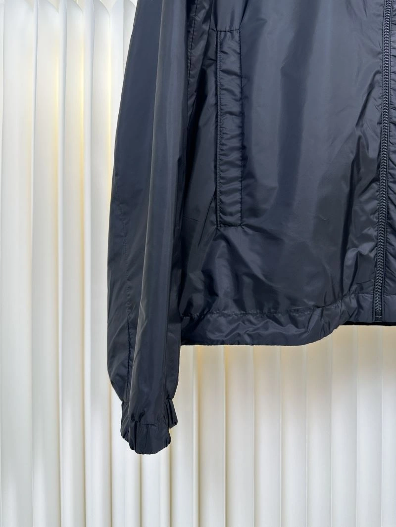 Moncler Outwear Durable 140618