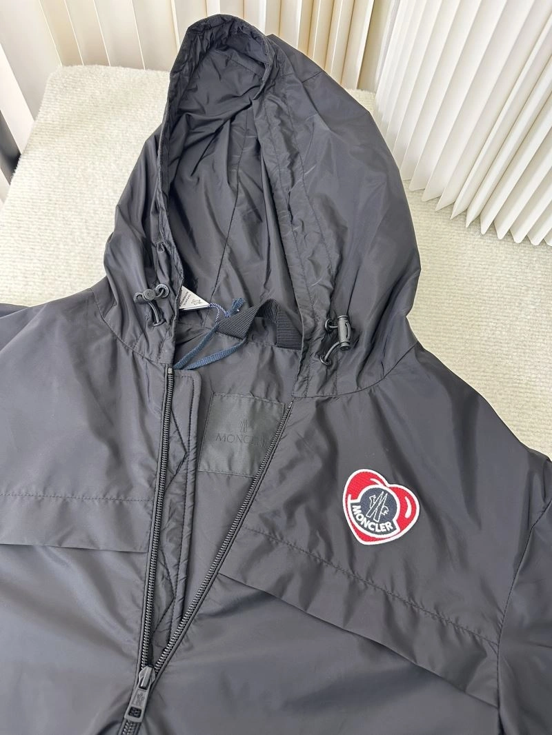 Moncler Outwear Durable 140618