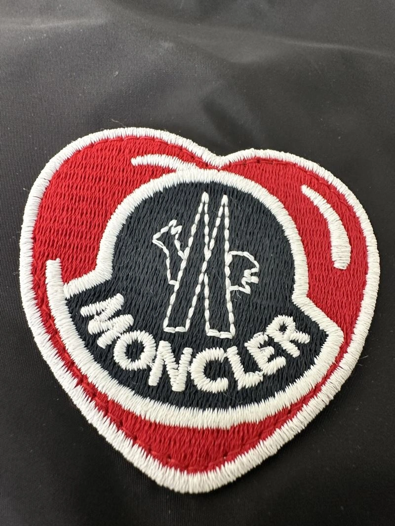 Moncler Outwear Durable 140618