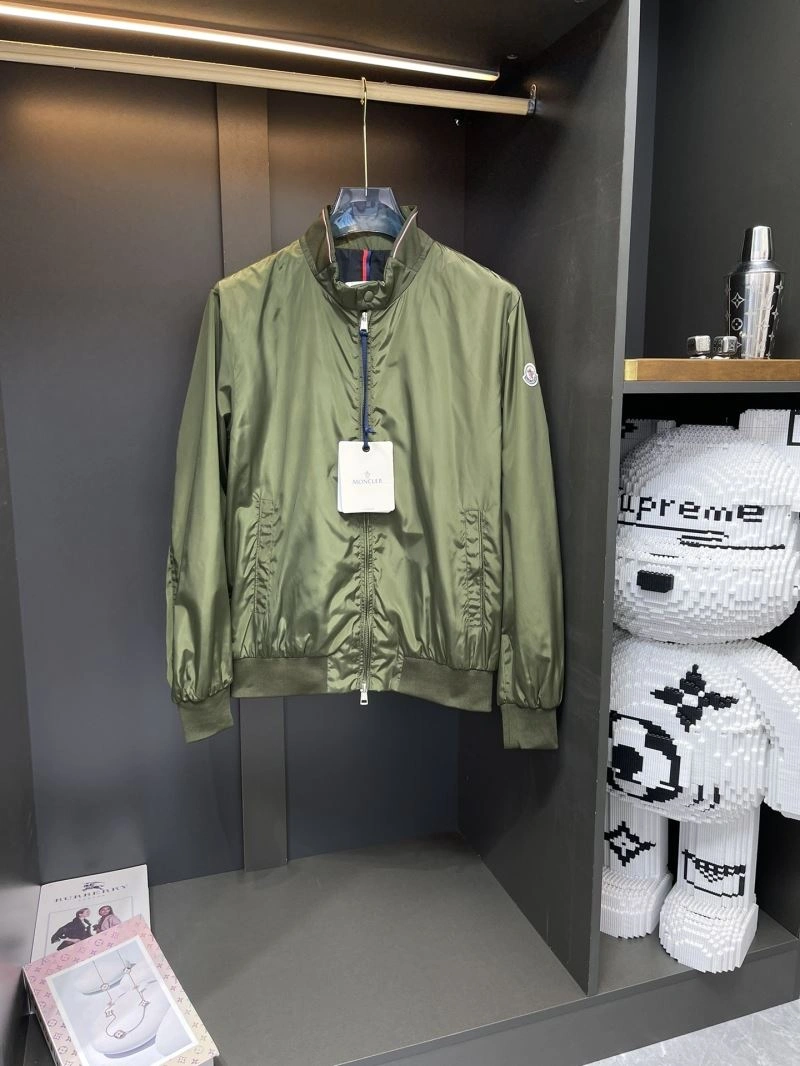 SmoothTexture Moncler Outwear 140301