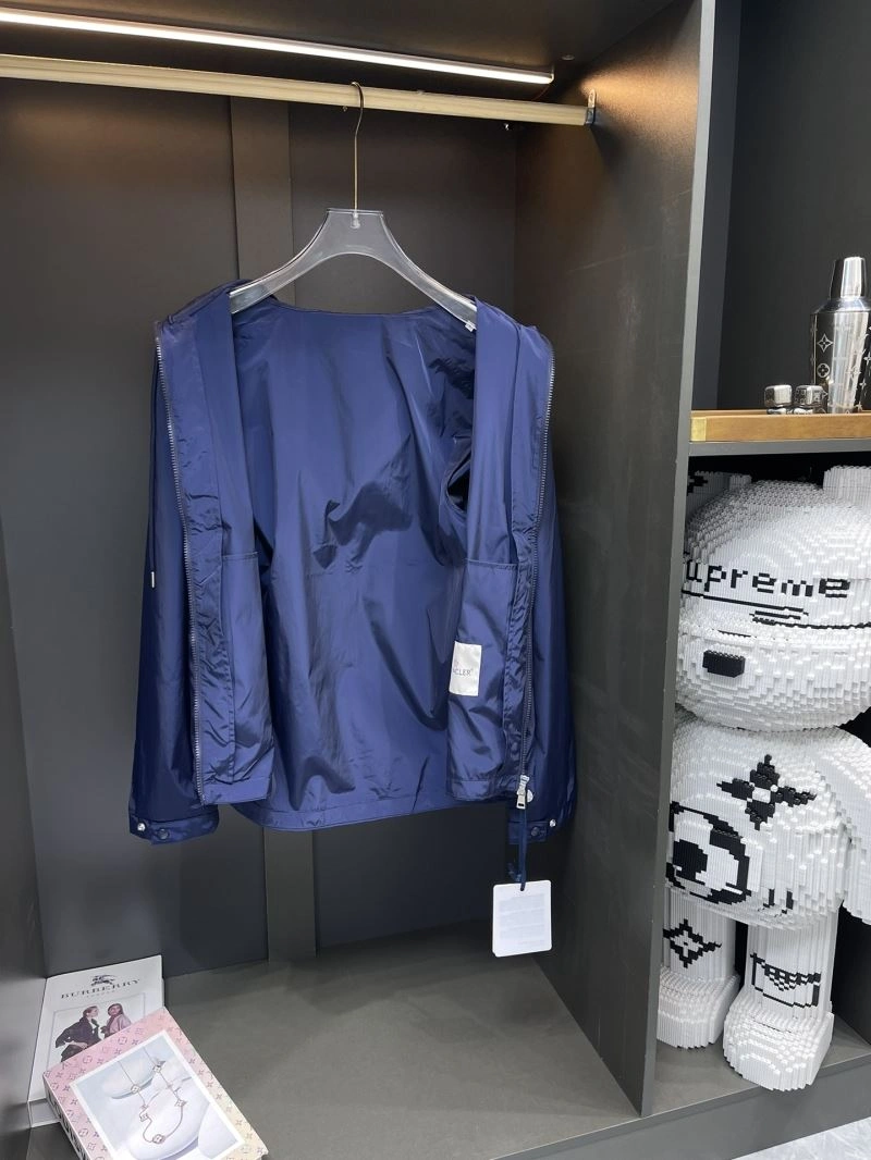 Moncler Outwear MoistureWicking 140288