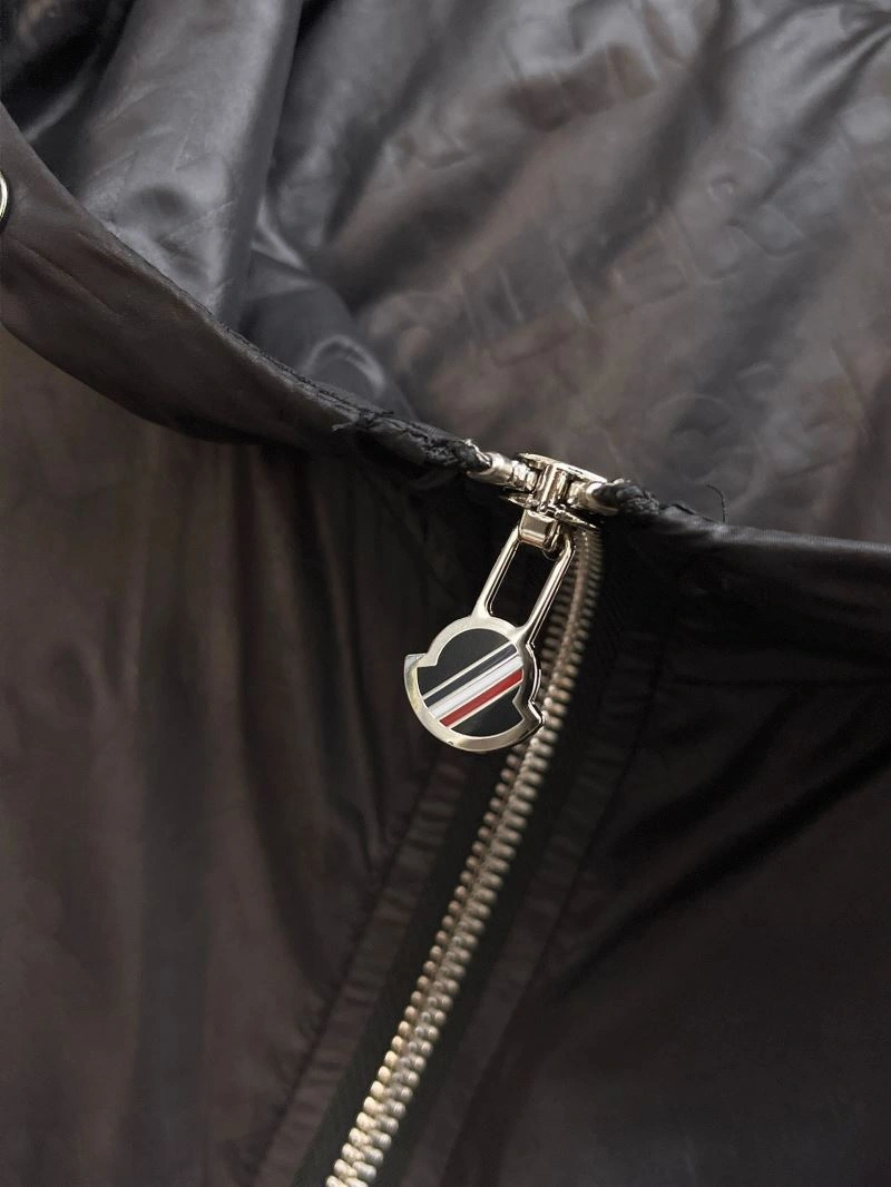 Moncler Outwear Flexible 140284