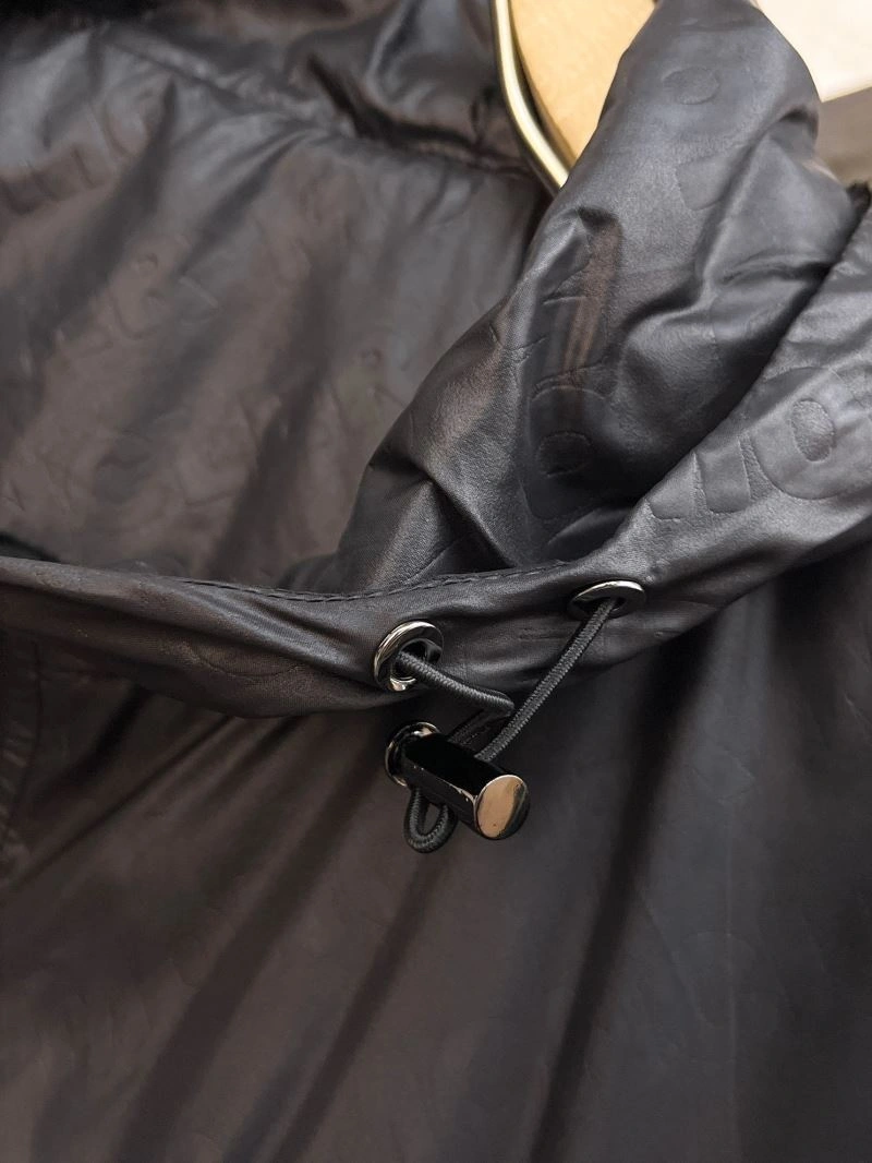 Moncler Outwear Flexible 140284
