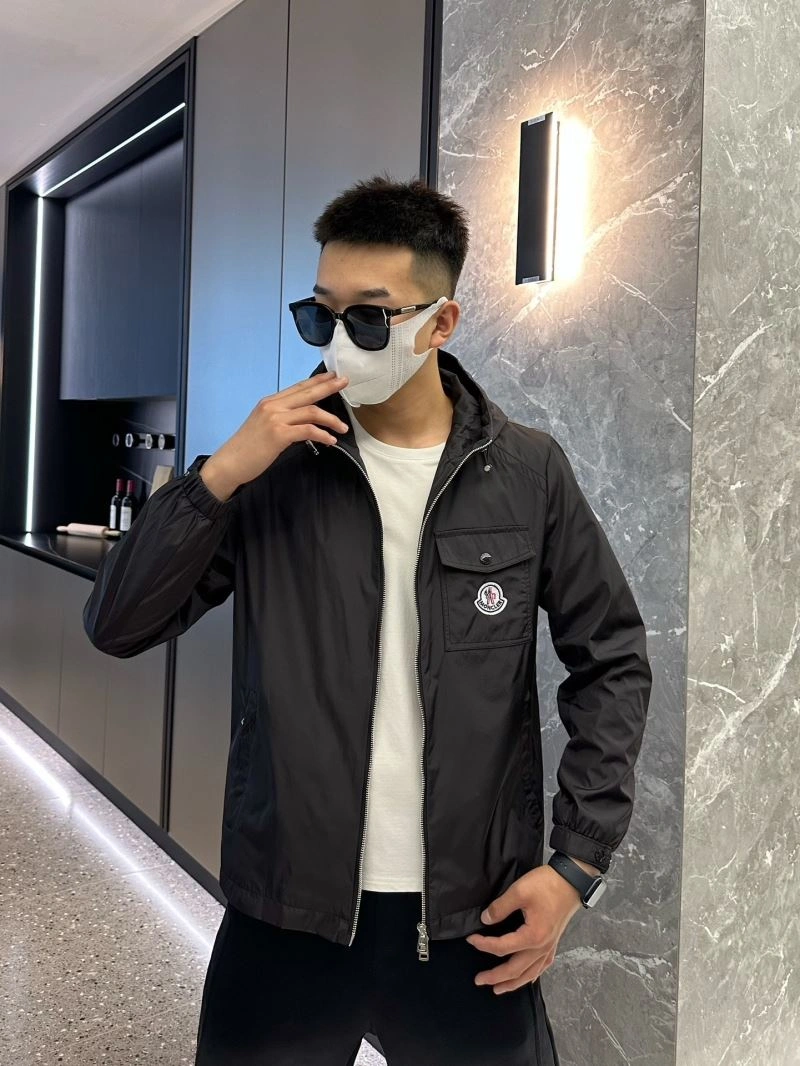 Durable Moncler Outwear 139490