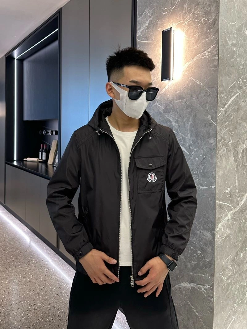 Durable Moncler Outwear 139490