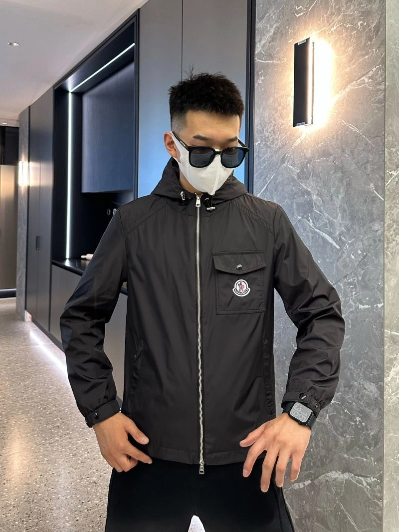 Durable Moncler Outwear 139490