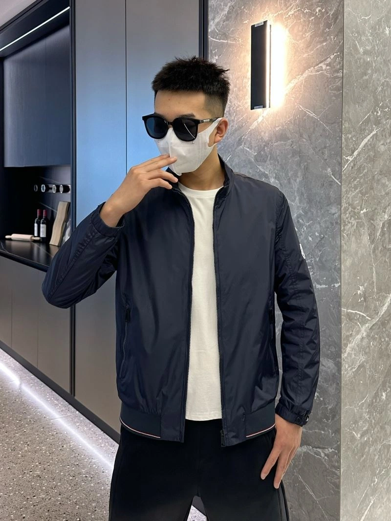 Unique Moncler Outwear 140279