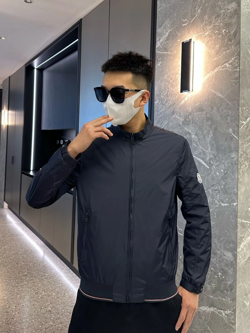 Unique Moncler Outwear 140279