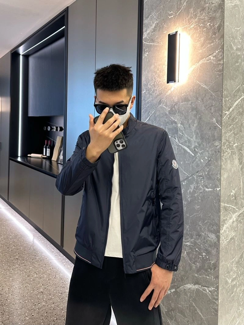 Unique Moncler Outwear 140279
