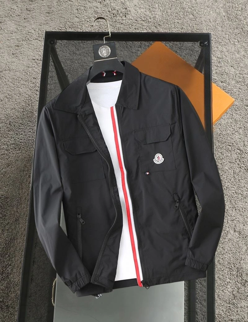 Moncler Outwear WeatherProof 140274