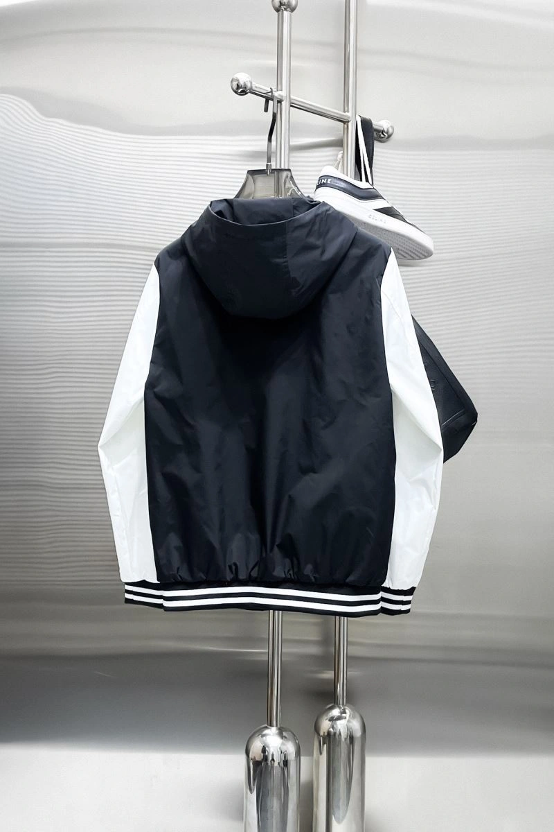 HighPerformance Moncler Outwear 140271