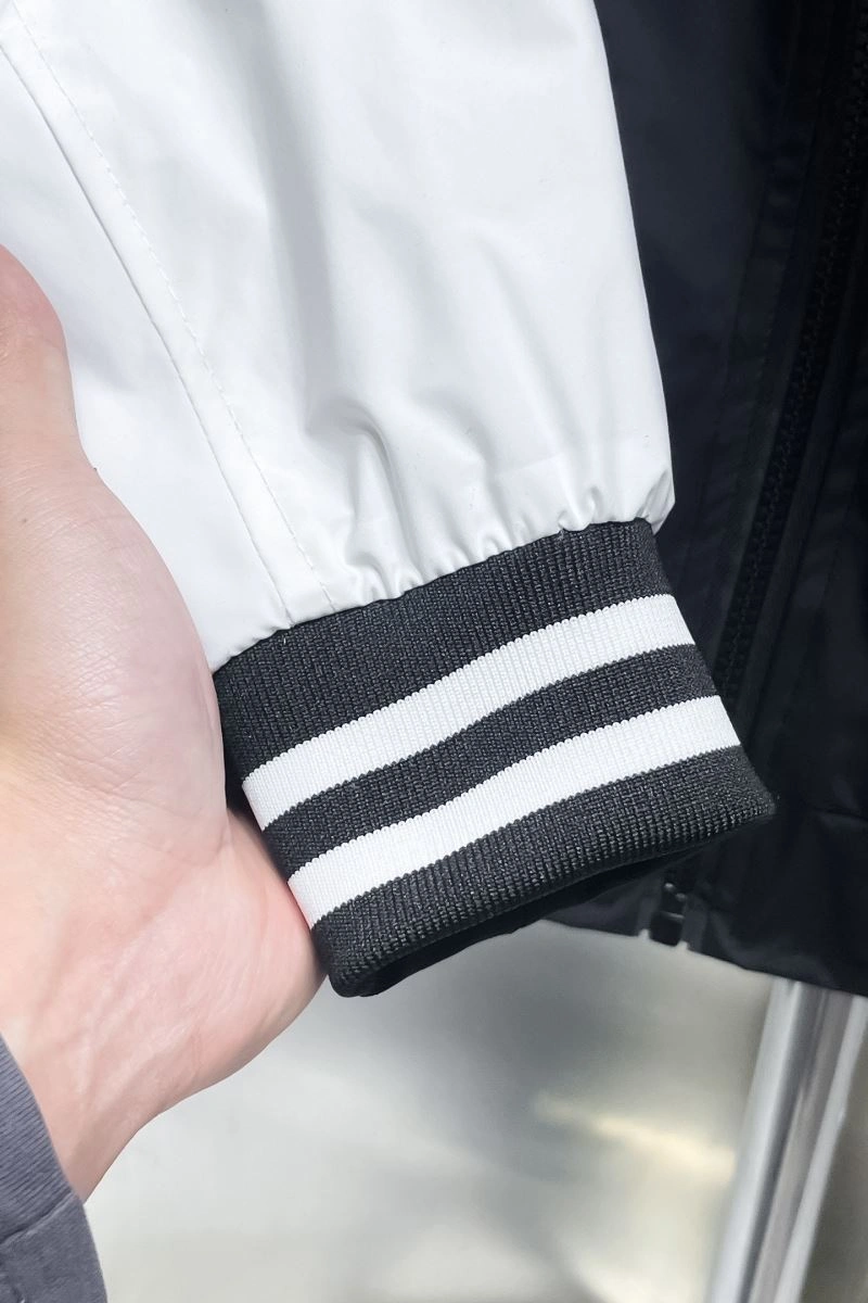 HighPerformance Moncler Outwear 140271