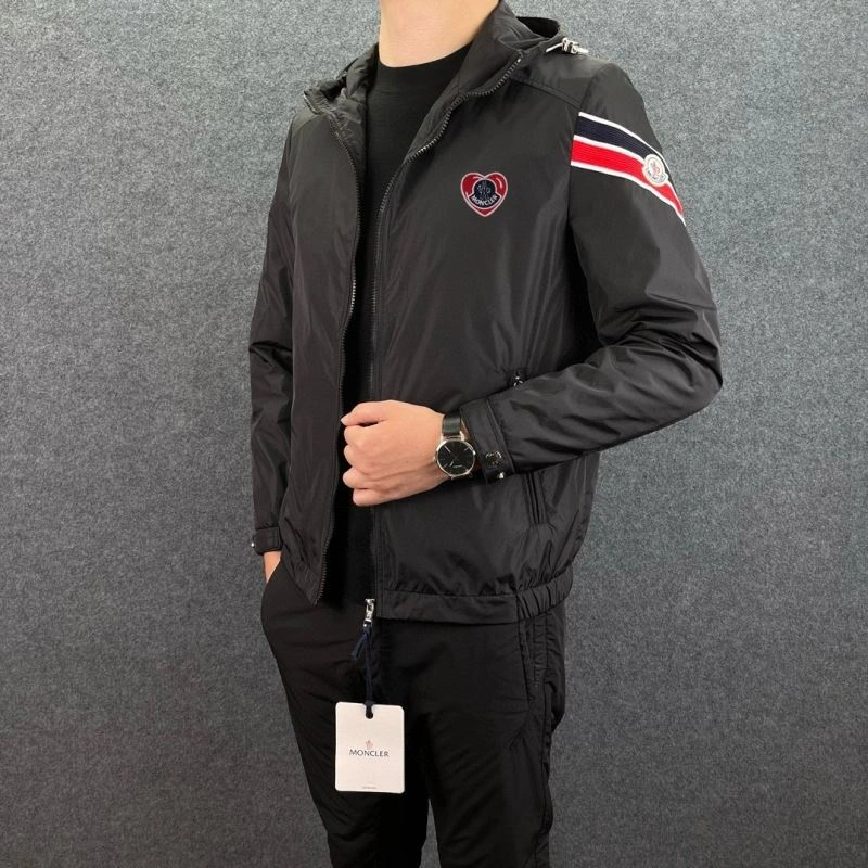 Moncler Outwear FashionForward 140266