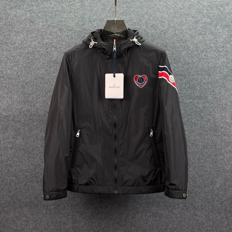 Moncler Outwear FashionForward 140266