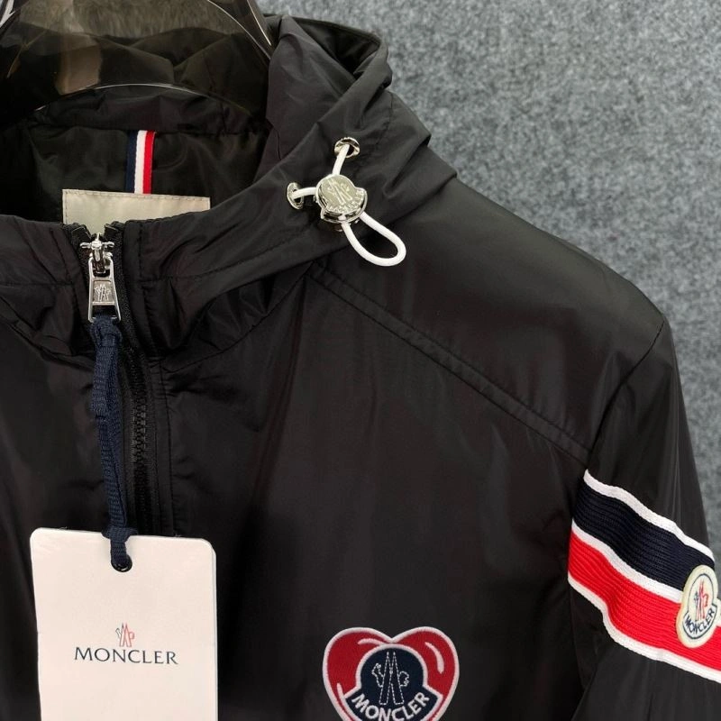 Moncler Outwear FashionForward 140266