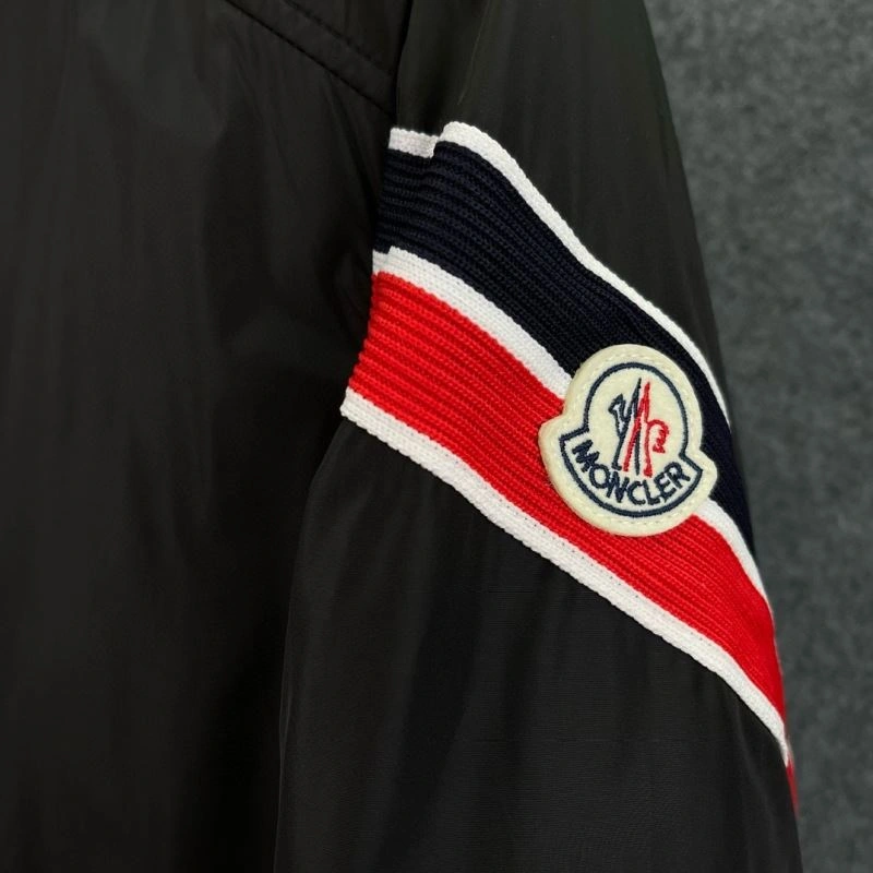 Moncler Outwear FashionForward 140266