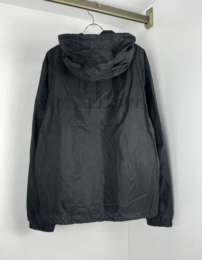 Moncler Outwear Neat 140268